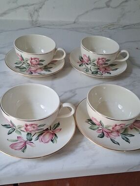 4-VINTAGE HOMER LAUGHLIN RHYTHM PINK MAGNOLIA CUP AND SAUCER SETS